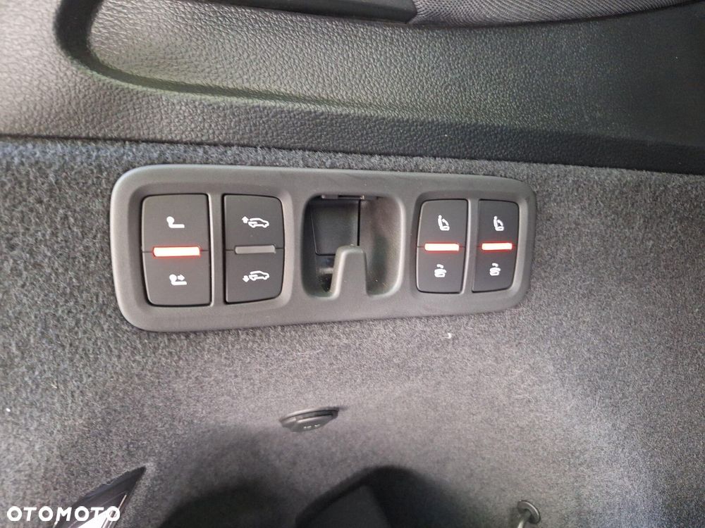 Audi Q7 55 TFSI mHEV Quattro S Line Tiptr - 36