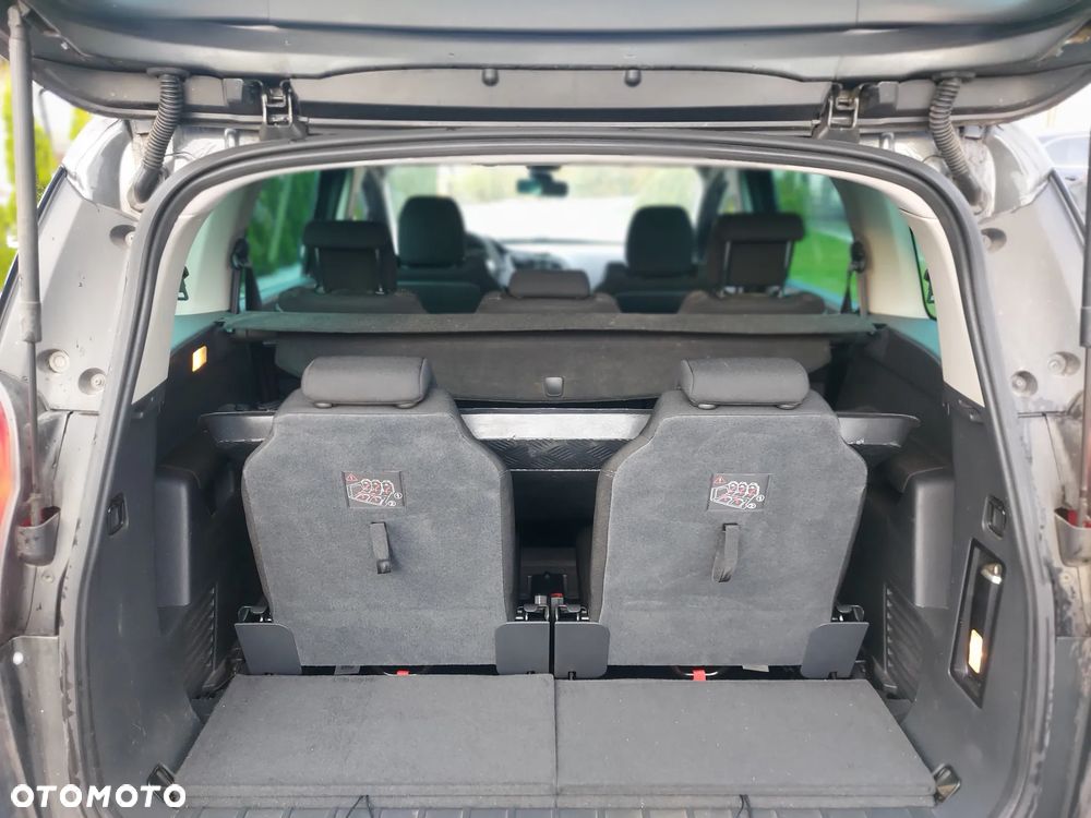 Peugeot 5008 HDI FAP 150 Family Plus - 3