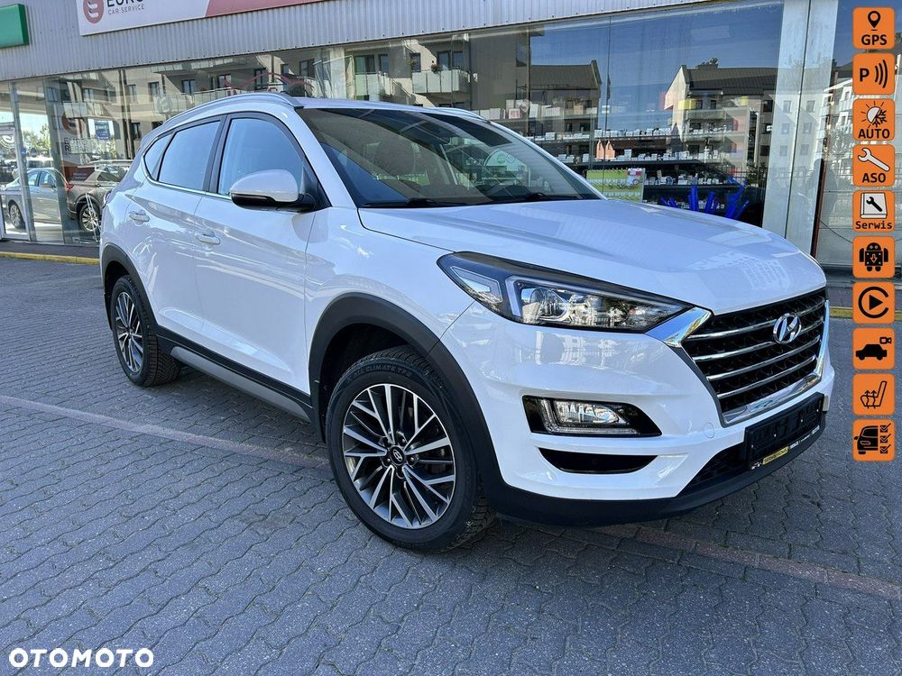 Hyundai Tucson - 1