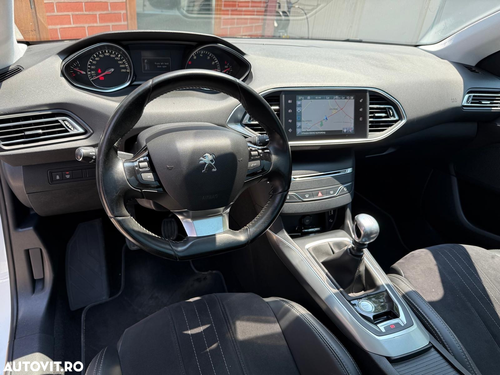 Peugeot 308 - 12