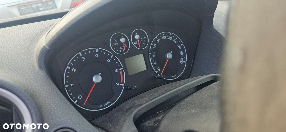 FORD FIESTA MK5 1.25 16V 05-08 RADIO - 16