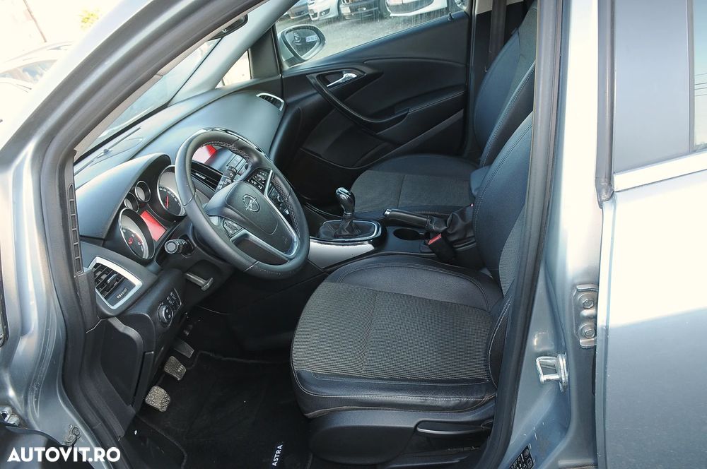 Opel Astra 1.6 CDTI DPF ecoFLEX TourerStart/Stop Edition - 5