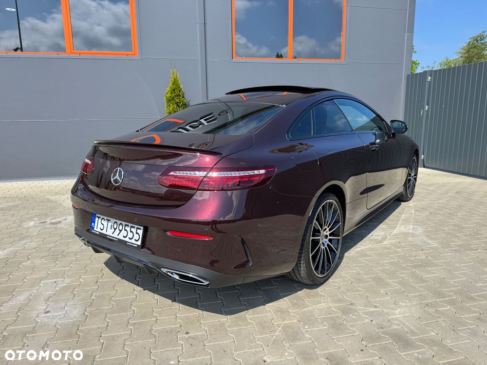 Mercedes-Benz Klasa E 300 d 4Matic 9G-TRONIC AMG Line - 20