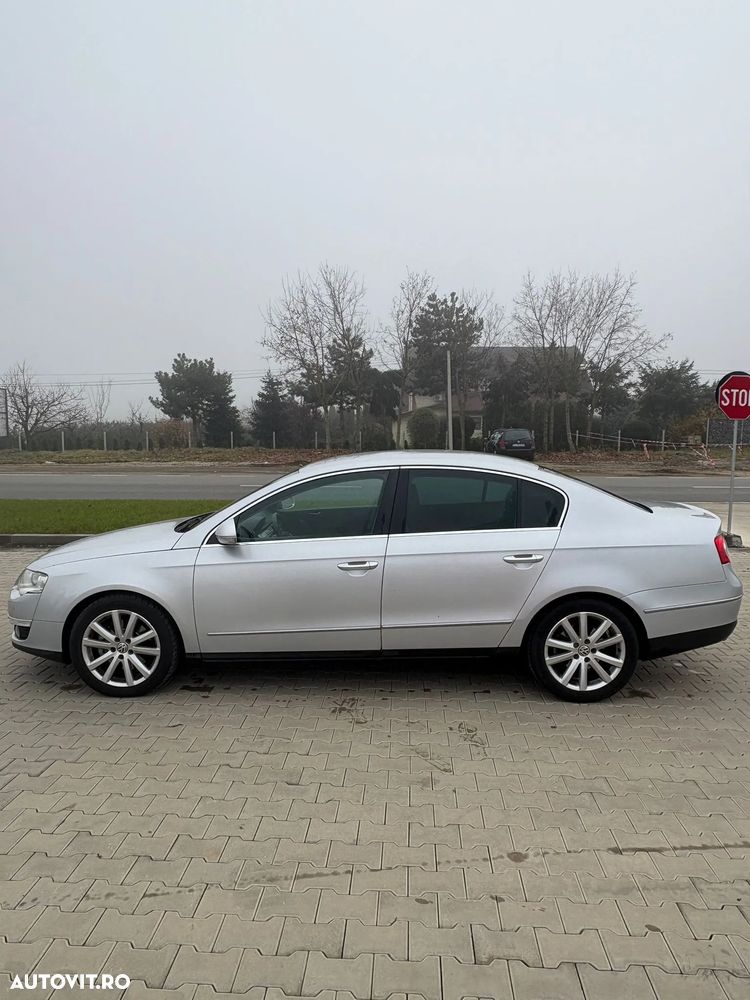 Volkswagen Passat - 3