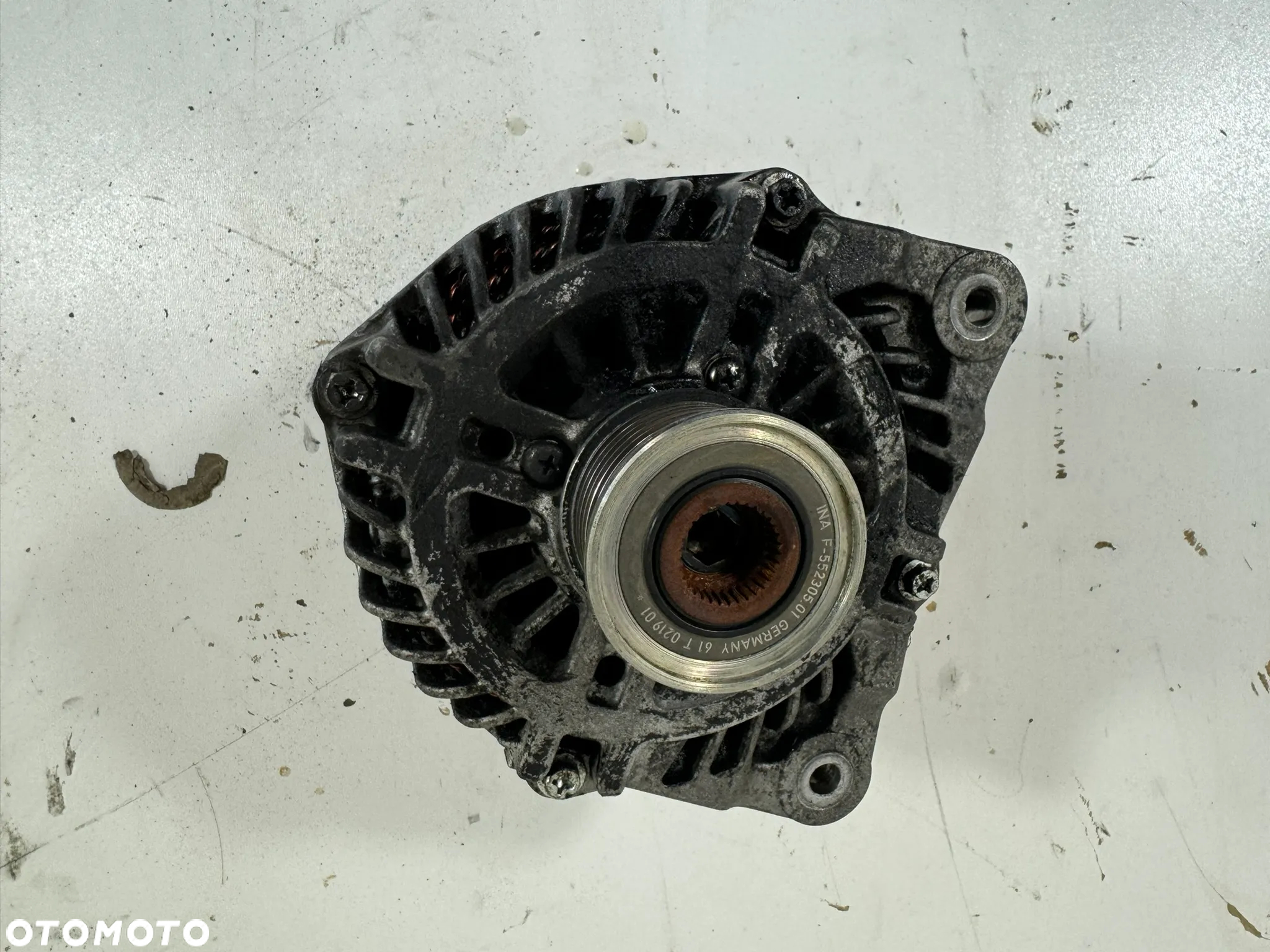 RENAULT TRAFIC III 1.6 DCI OPEL VIVARO FIAT TALENTO ALTERNATOR 231006729R - 3