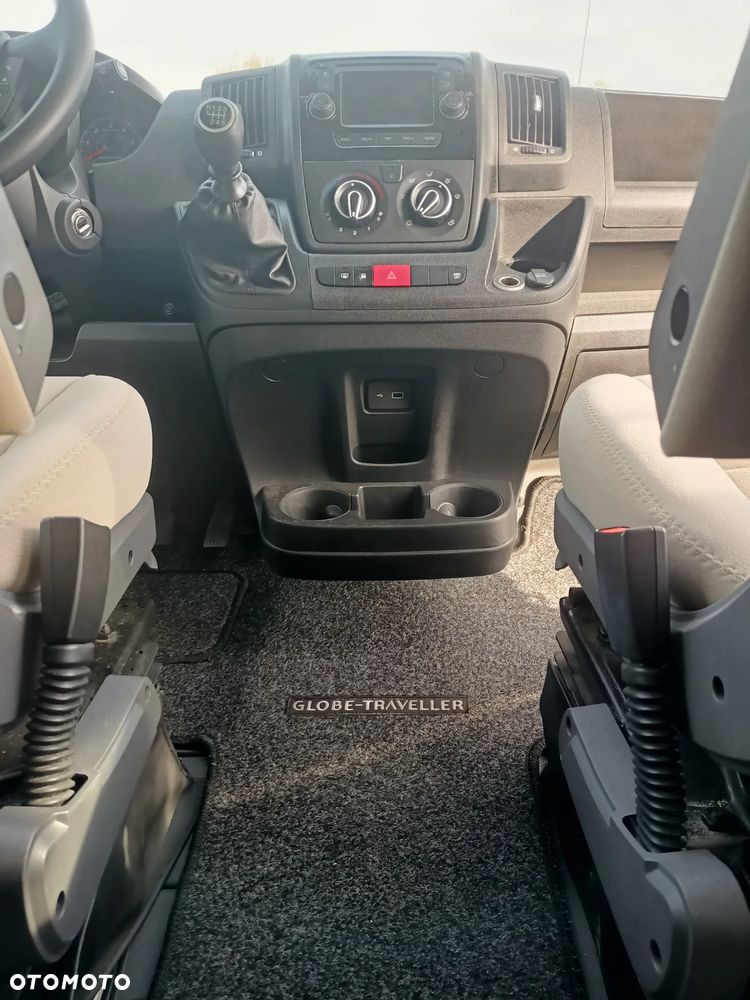 Globe-Traveller Pathfinder - 12