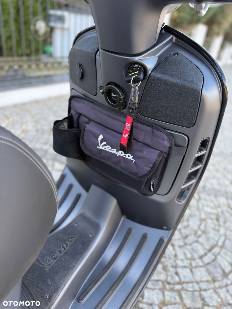 Vespa GTS - 10