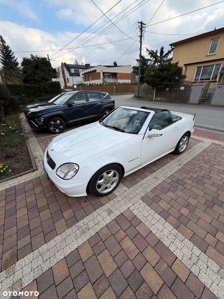Mercedes-Benz SLK - 16