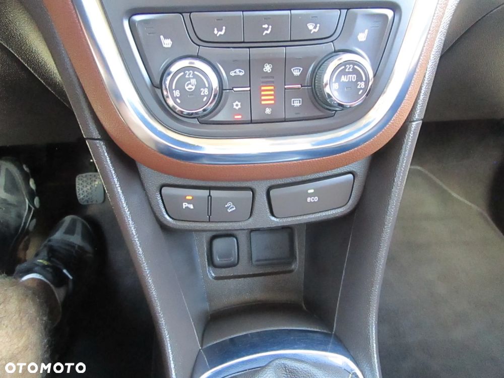 Opel Mokka 1.4 T Cosmo S&S 4x4 - 34