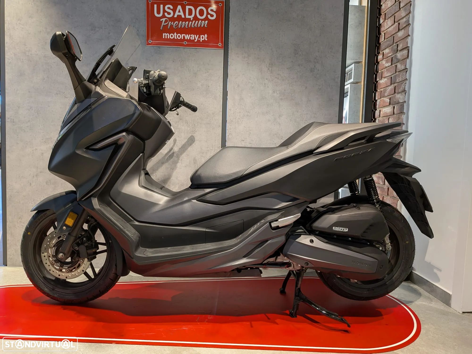 Honda Forza - 1