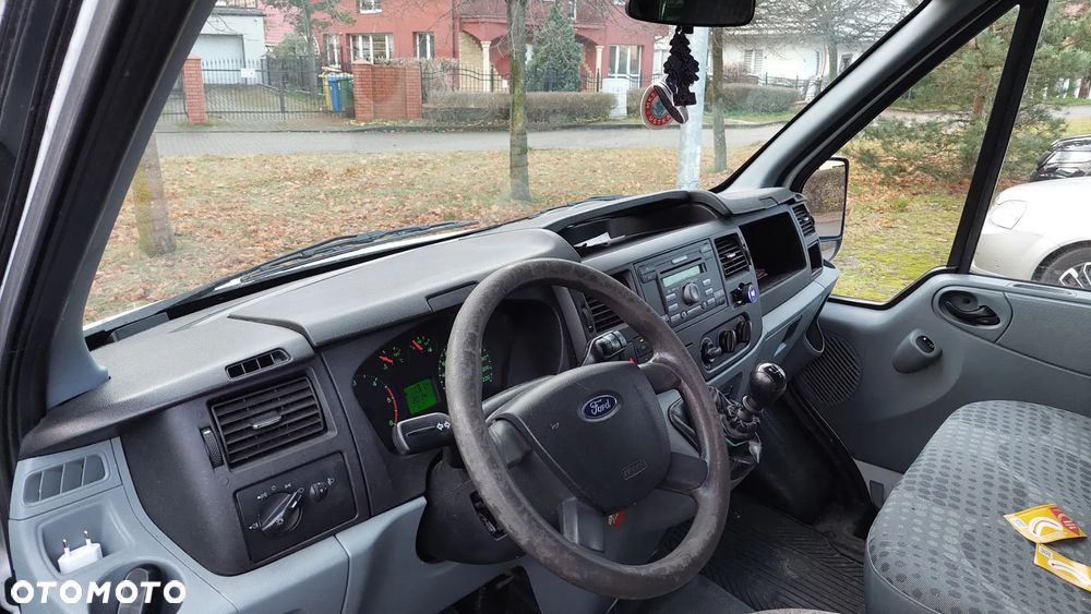 Ford Transit - 7