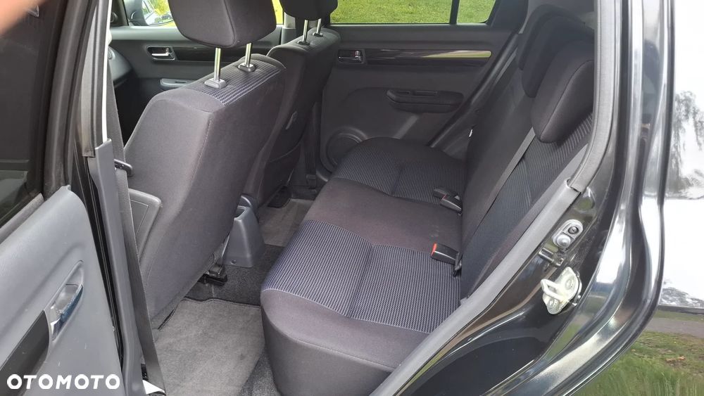 Suzuki Swift 1.3 4x4 Snow - 14