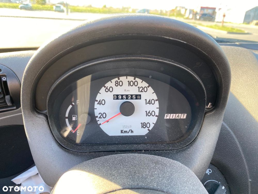 Fiat Seicento Young - 14