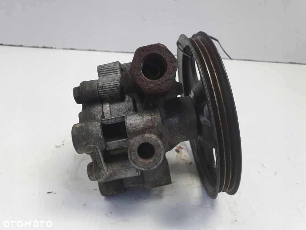 Mitsubishi Carisma 1.8 GDI POMPA WSPOMAGANIA - 6