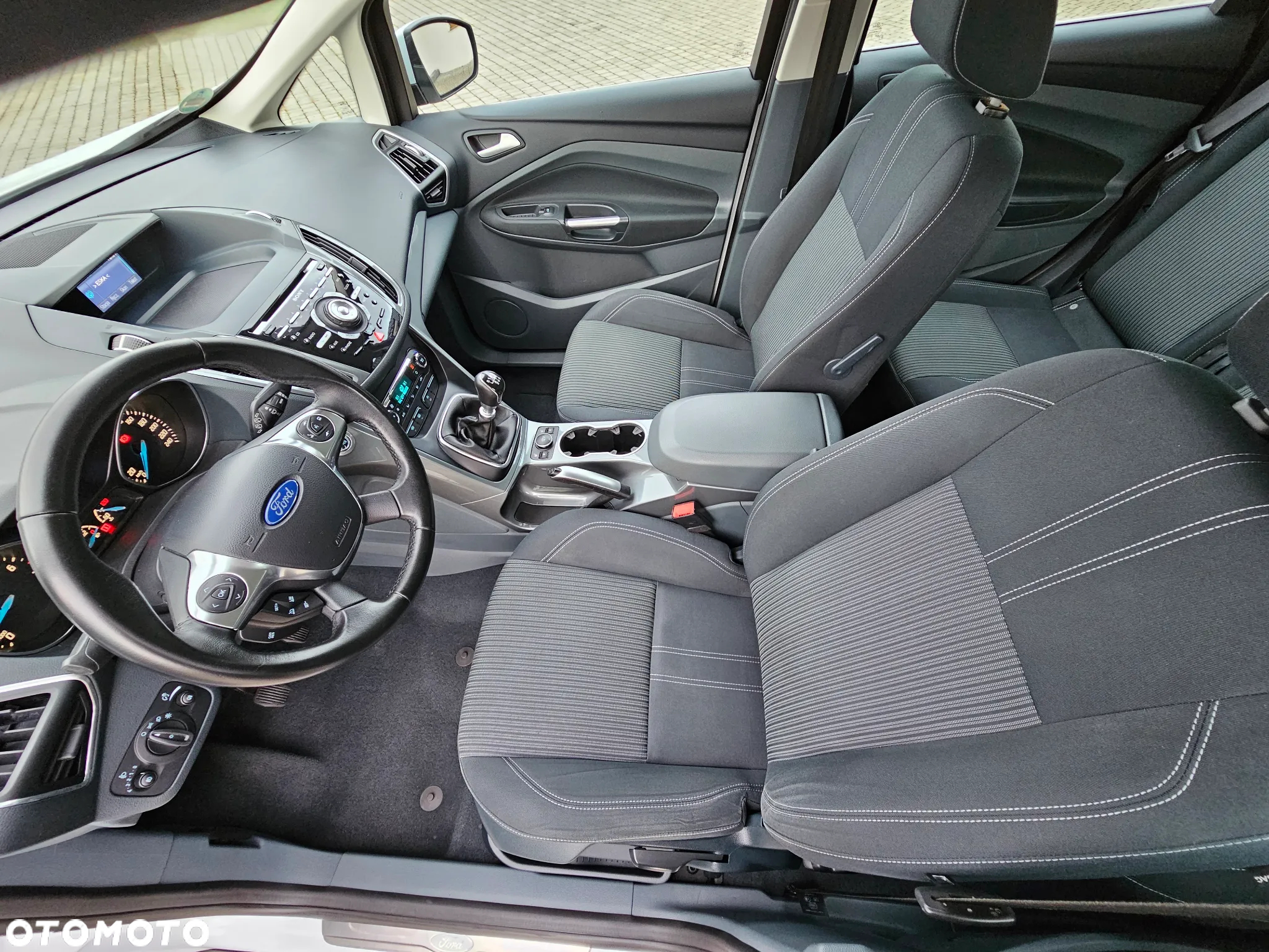 Ford C-MAX 1.0 EcoBoost Start-Stopp-System Titanium - 24