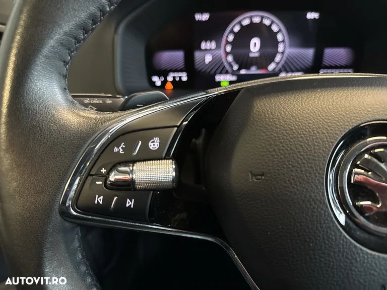 Skoda Karoq 1.5 TSI DSG Ambition - 22