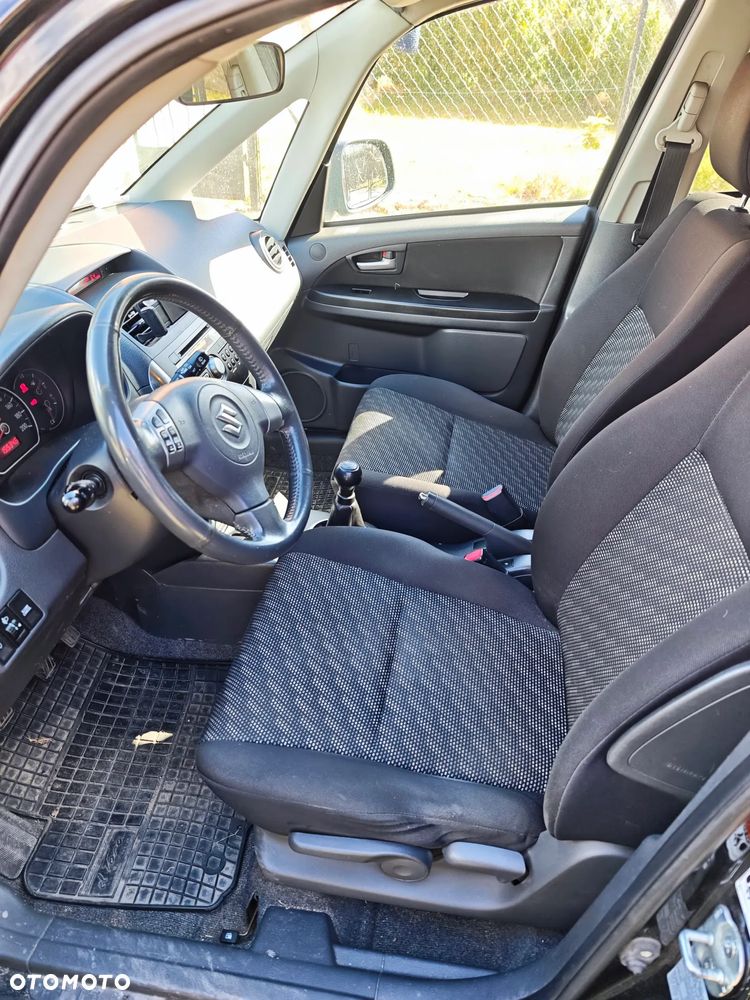 Suzuki SX4 1.6 GLX / Comfort - 8
