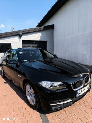 BMW Seria 5 518d - 11