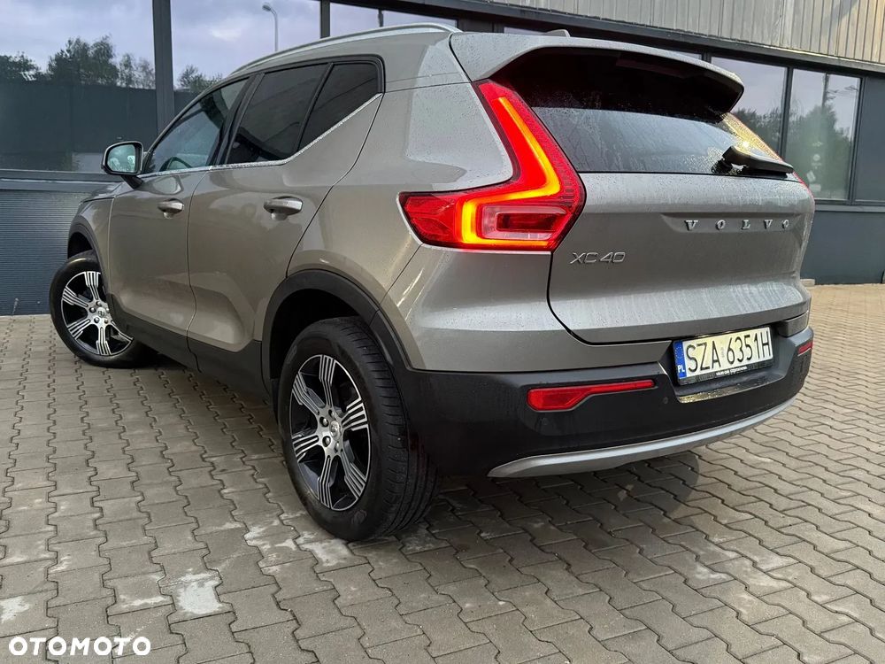 Volvo XC 40 - 21