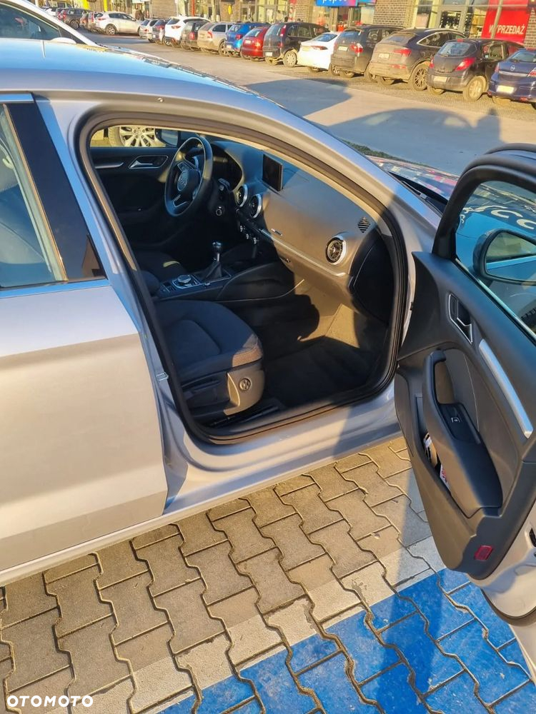 Audi A3 1.6 TDI Limousine - 18
