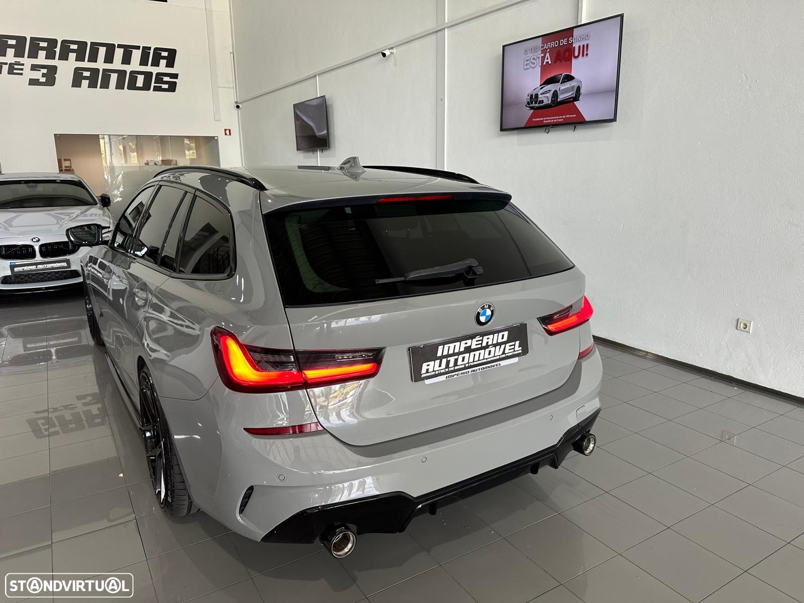 BMW 330 e iPerformance Pack M - 16