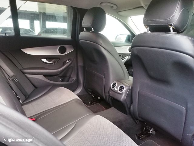 Mercedes-Benz C 300 de T 9G-TRONIC Avantgarde - 13