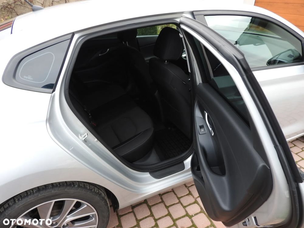 Hyundai i30 1.4 T-GDI Comfort DCT - 17