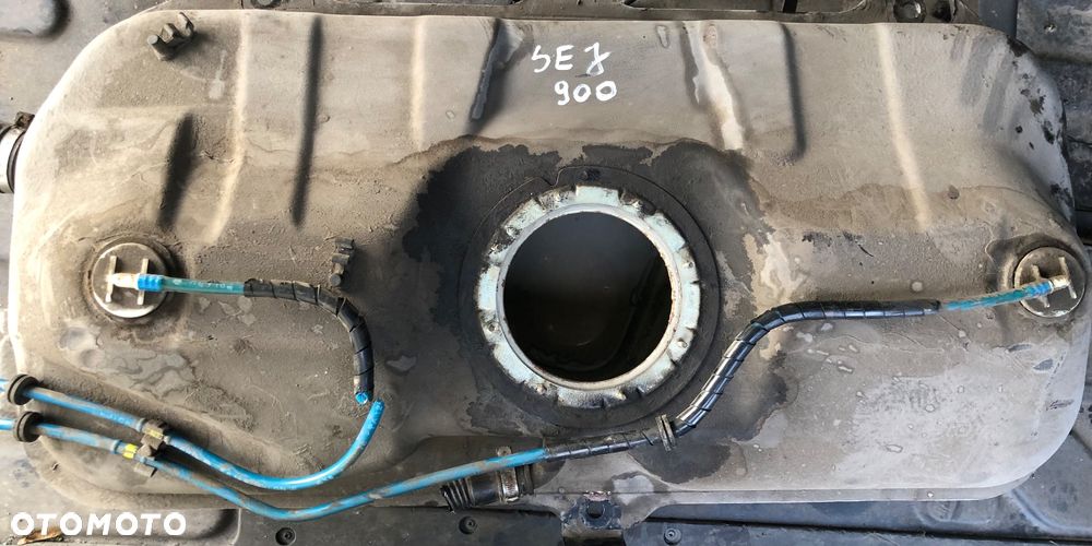 Zbiornik paliwa bak Fiat Seicento 900 - 1