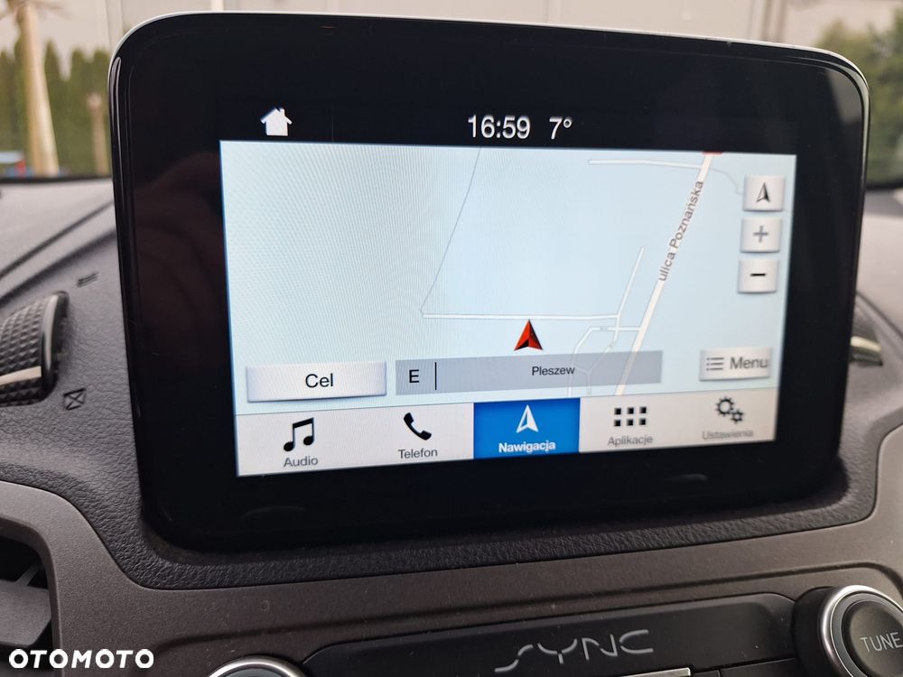 Ford Transit Connect - 11