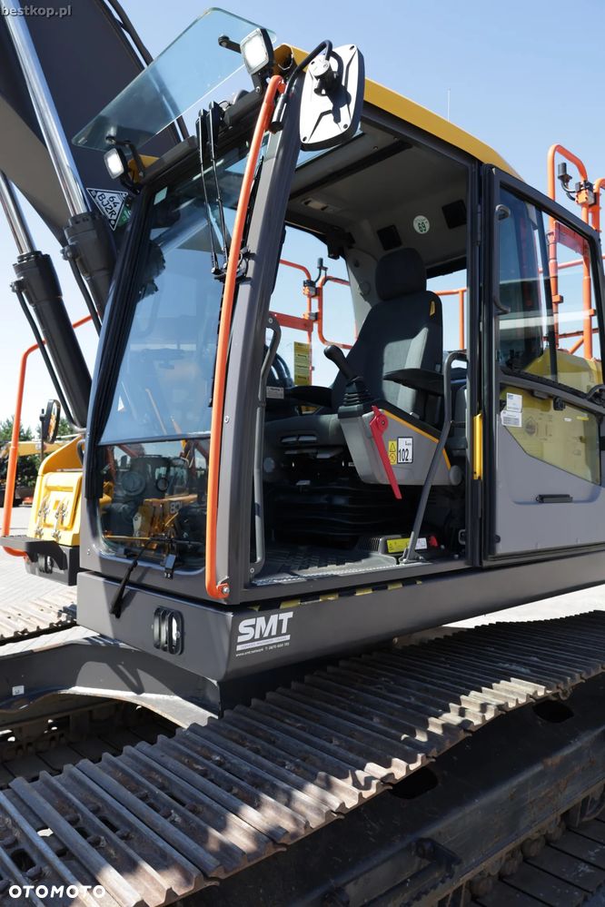 Volvo EC220EL - 19