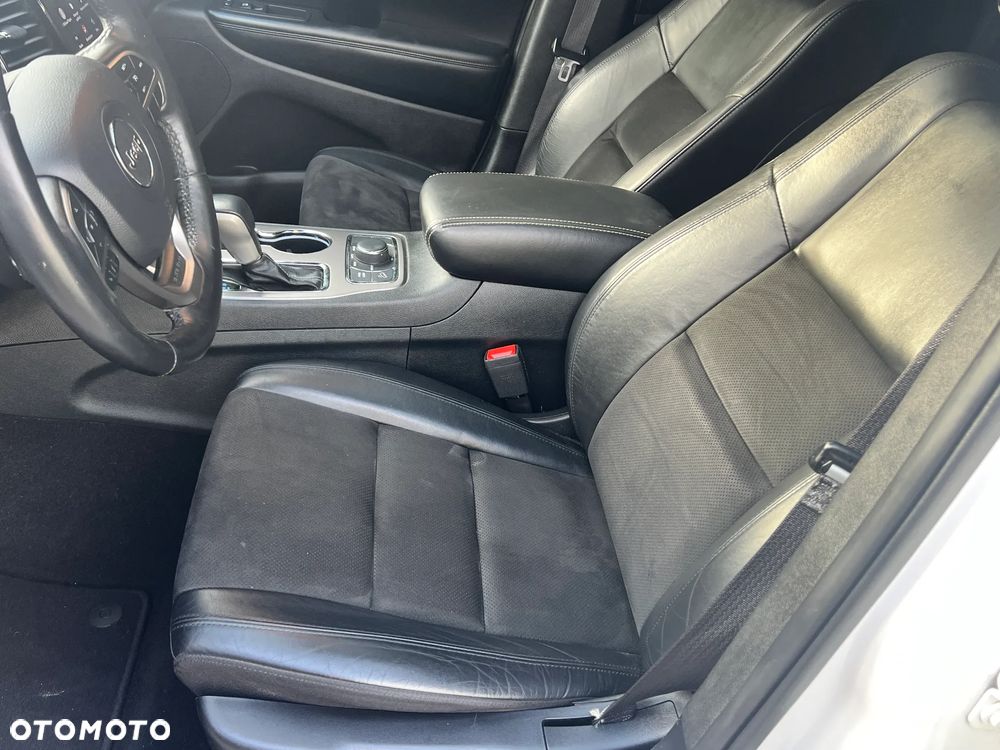 Jeep Grand Cherokee - 9