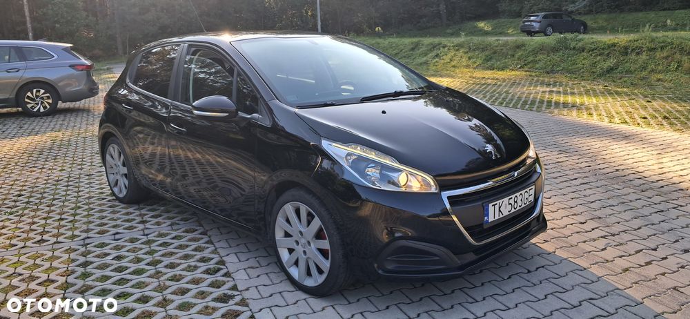 Peugeot 208 1.6 BlueHDi Active S&S - 1