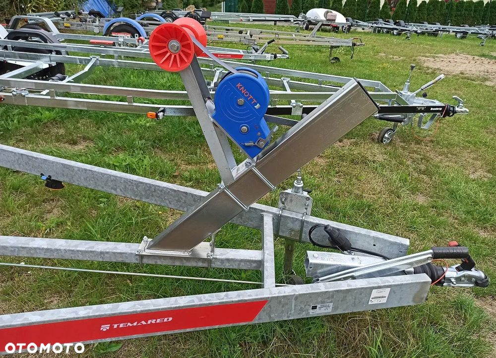 TEMARED PRZYCZEPA PODŁODZIOWA B15 VZ 1500 dmc do łodzi do 6,5m - 4