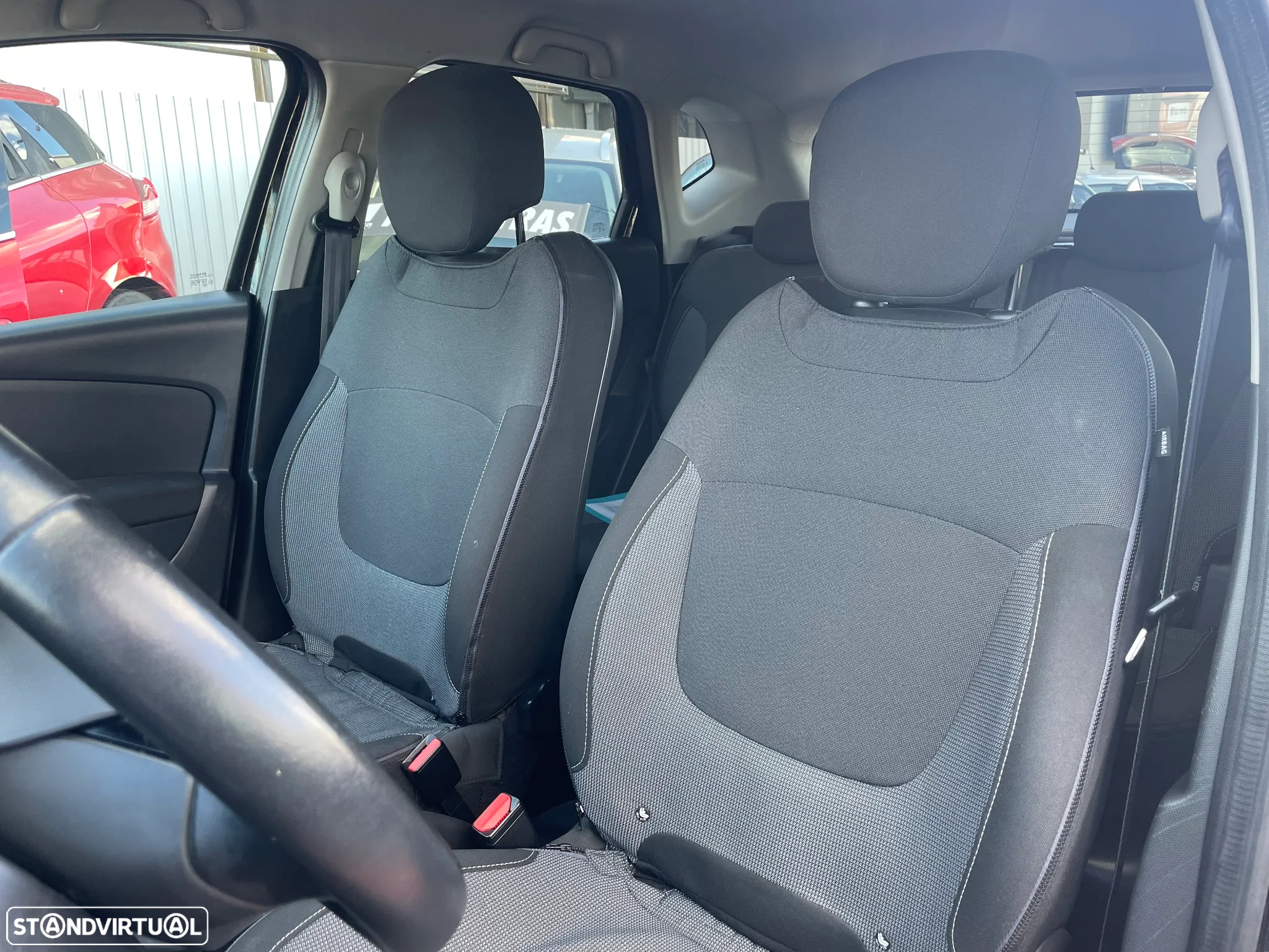 Renault Captur ENERGY TCe 120 EDC Intens - 14