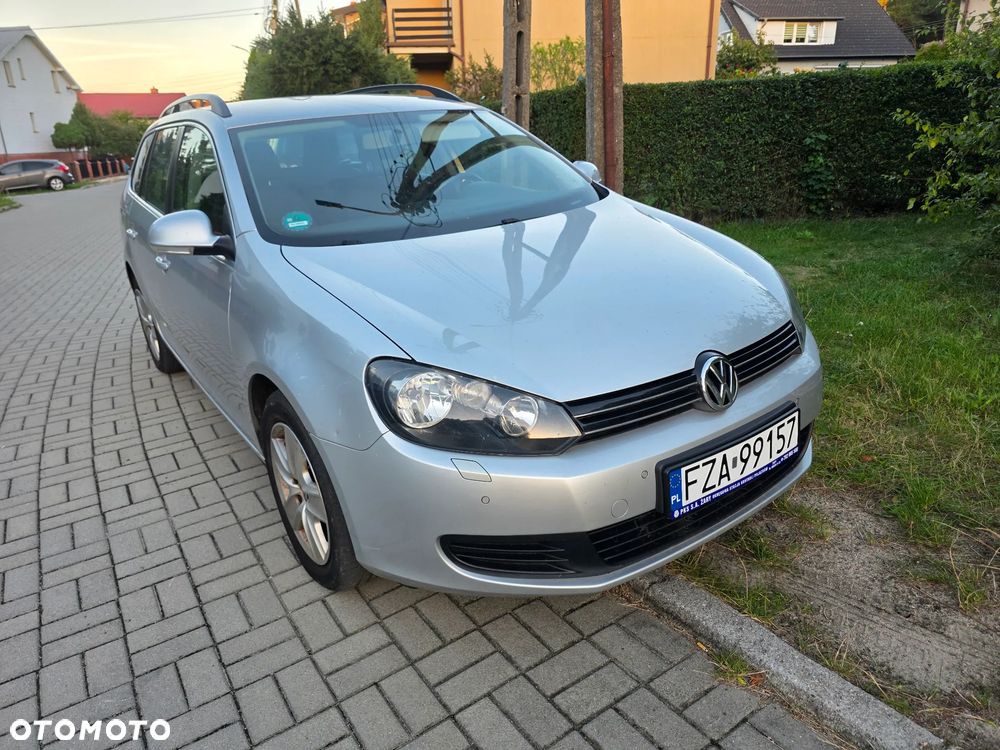 Volkswagen Golf 1.6 TDI DPF Highline - 1