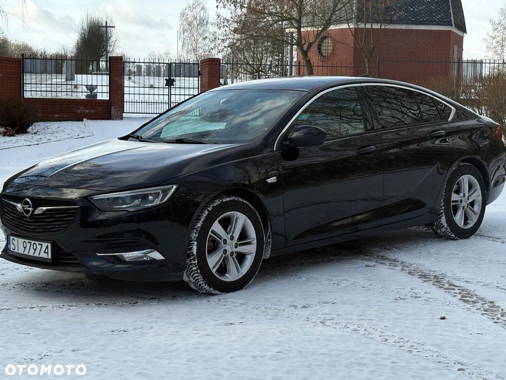 Opel Insignia - 35