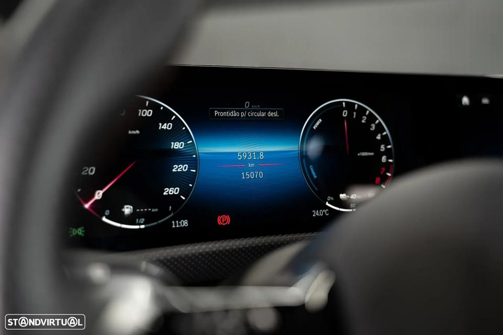 Mercedes-Benz A 250 e AMG Line - 22