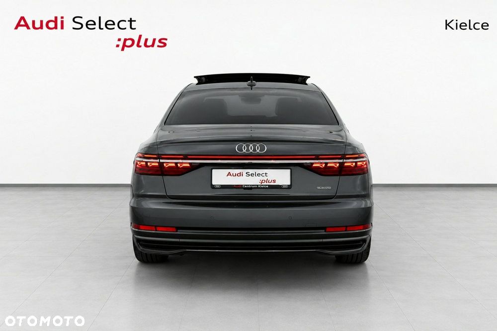 Audi A8 - 6