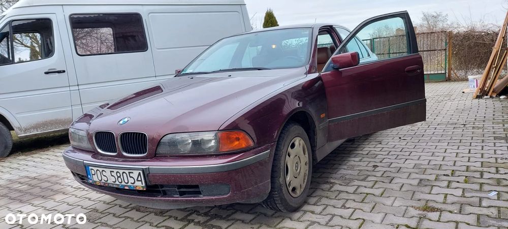 BMW Seria 5 520i - 7