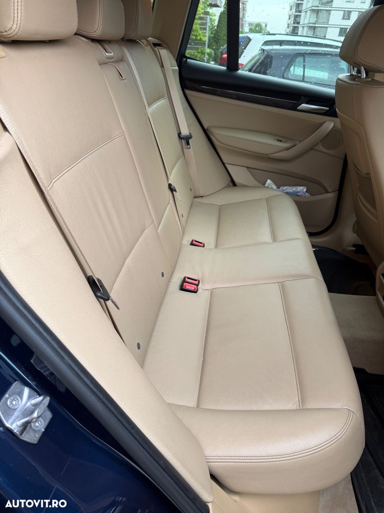 BMW X3 xDrive20d AT Luxury Line - 10