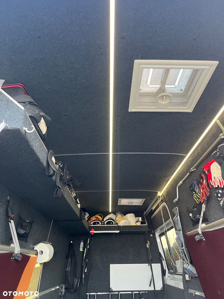 Mercedes-Benz SPRINTER 313 - 5