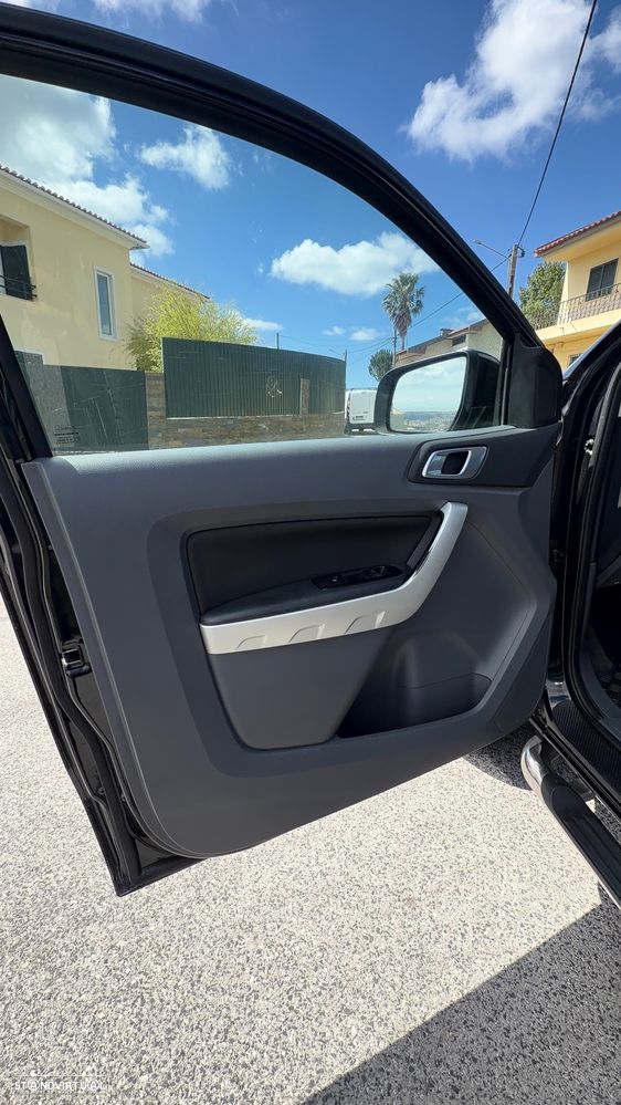 Ford Ranger XLT - 42