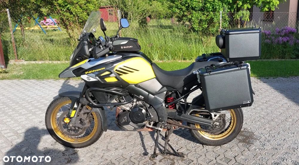 Suzuki V-STROM - 3