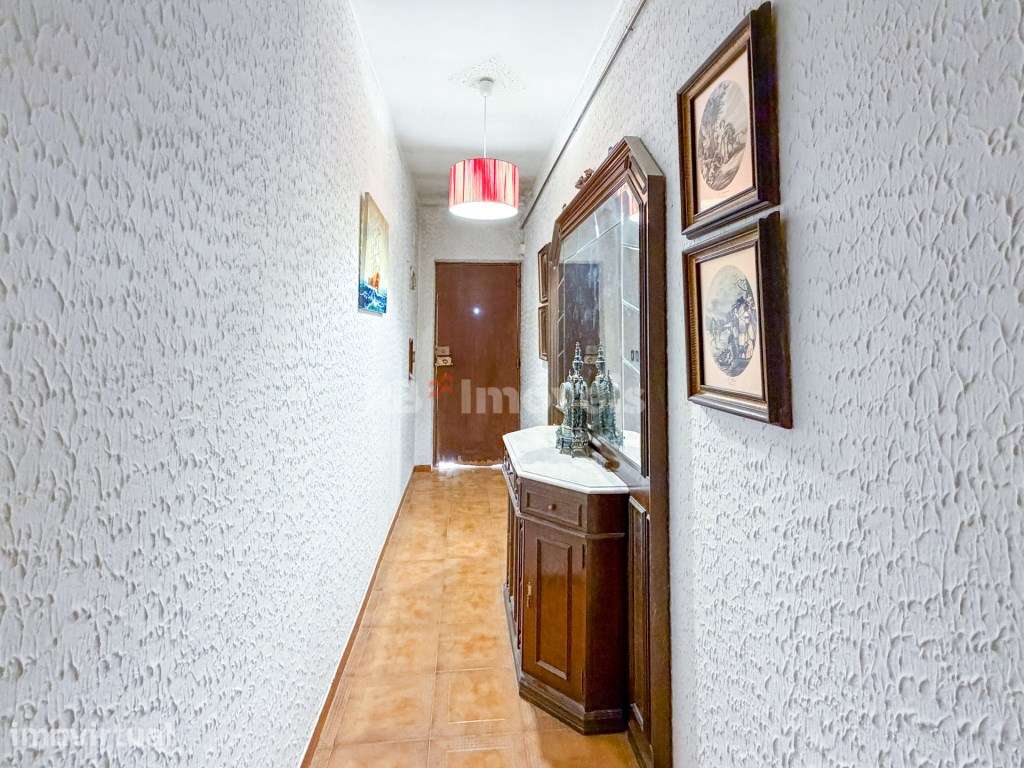Apartamento T3 com Sótão Independente - Gavião - Grande imagem: 5/13