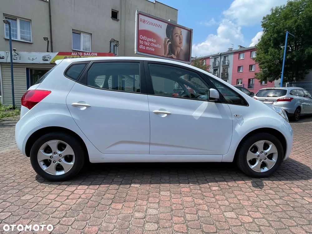 Kia Venga - 7