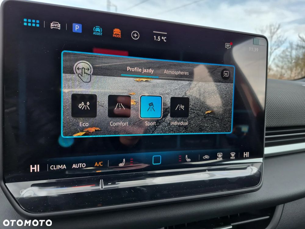 Volkswagen T-Roc 1.5 TSI R-Line DSG - 11