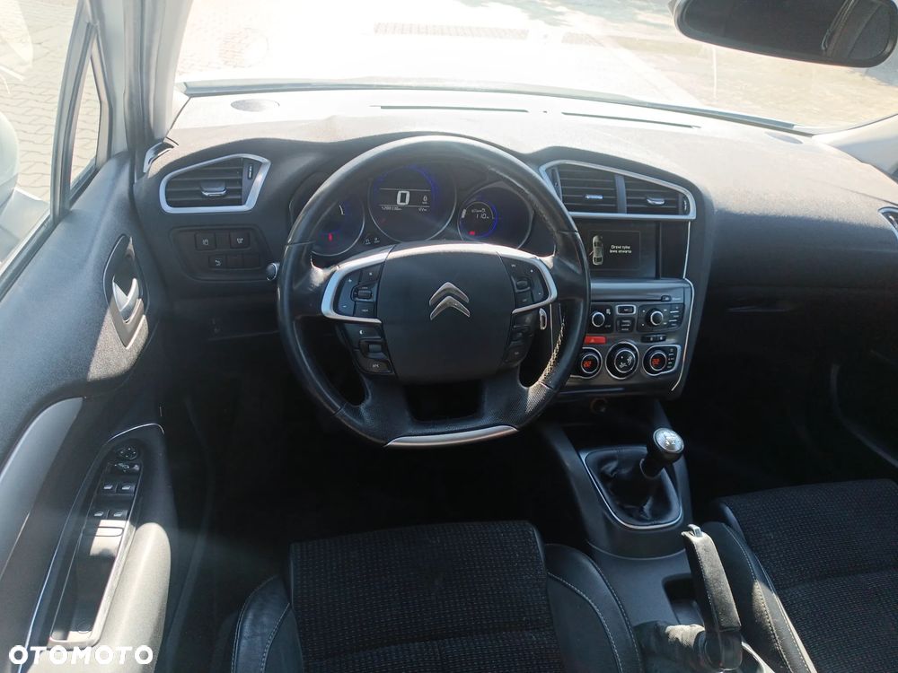 Citroën C4 HDi 90 Business Class - 13