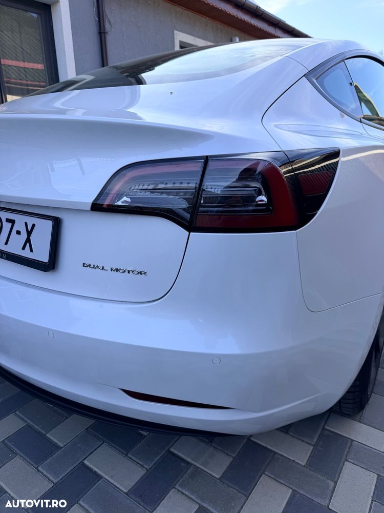 Tesla Model 3 Langstreckenbatterie Allradantrieb Dual Motor - 25