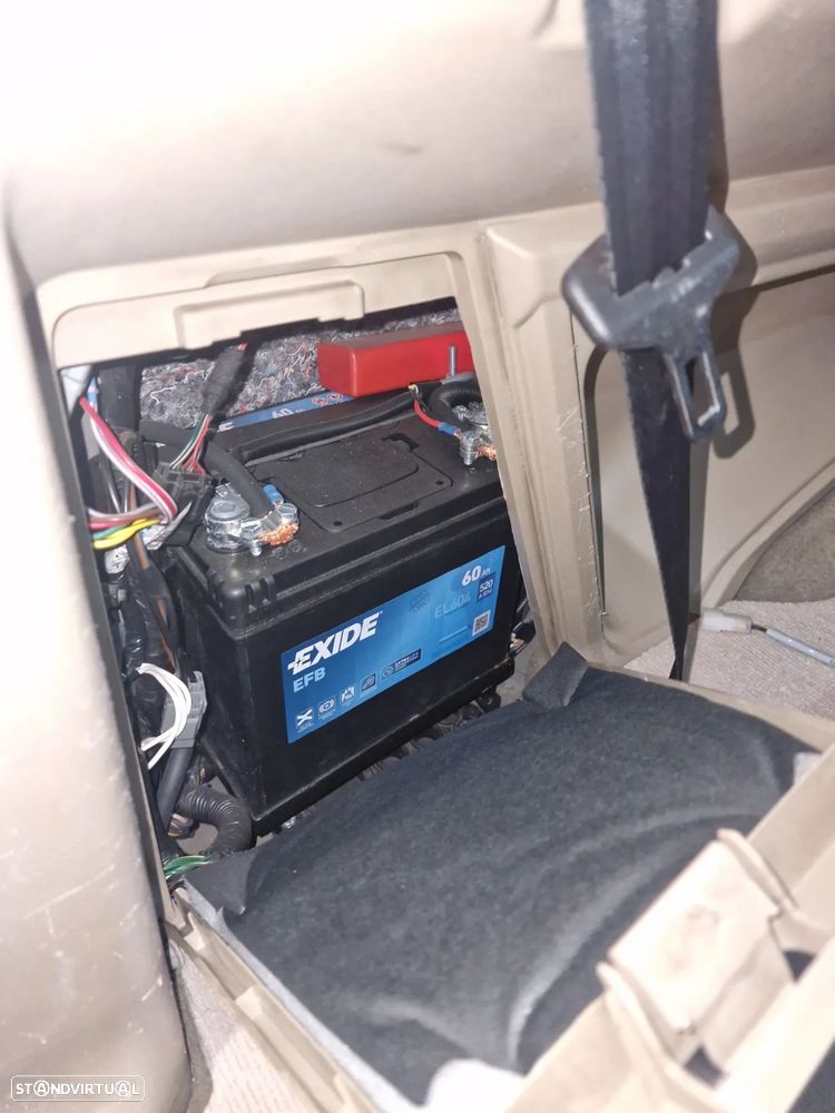 Land Rover Discovery 3.0 TD V6 Aut. HSE - 17