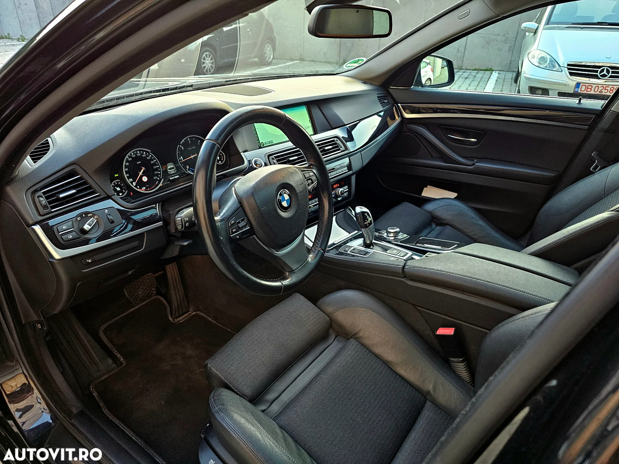 BMW Seria 5 520d Touring Aut. - 23